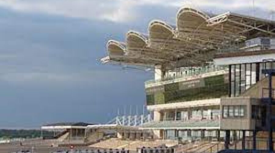 UK RACE CARDS /ANALYSIS WITH TIPS DOWNLOAD LINK 04 08 23